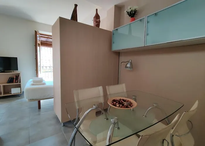 Hin17 Estudios شقة